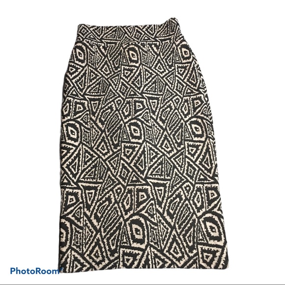 Madrag Dresses & Skirts - Black & Cream Pencil Skirt